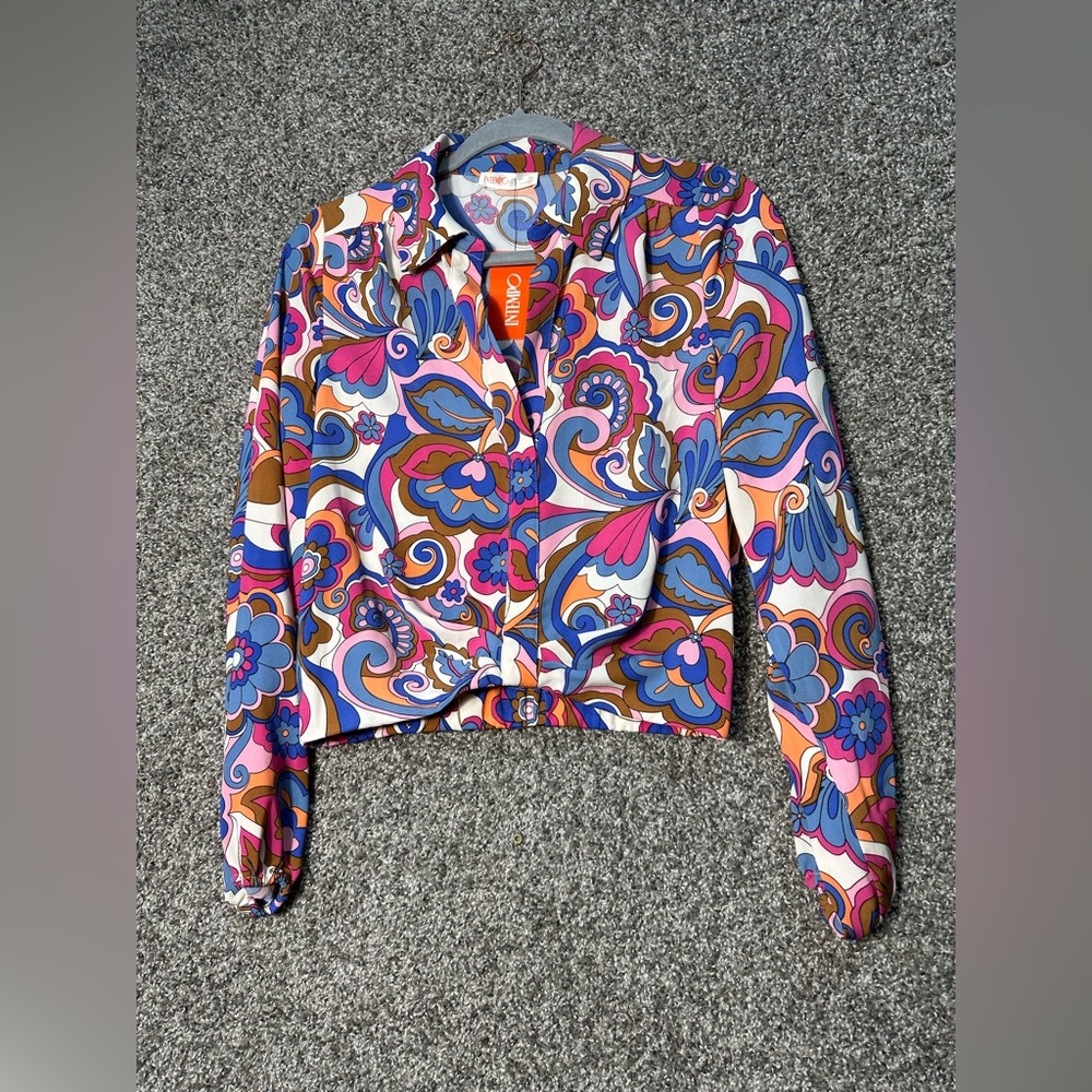 NWT INTEMPO Twist Front Crop Shirt Size XS - Picture 1 of 8